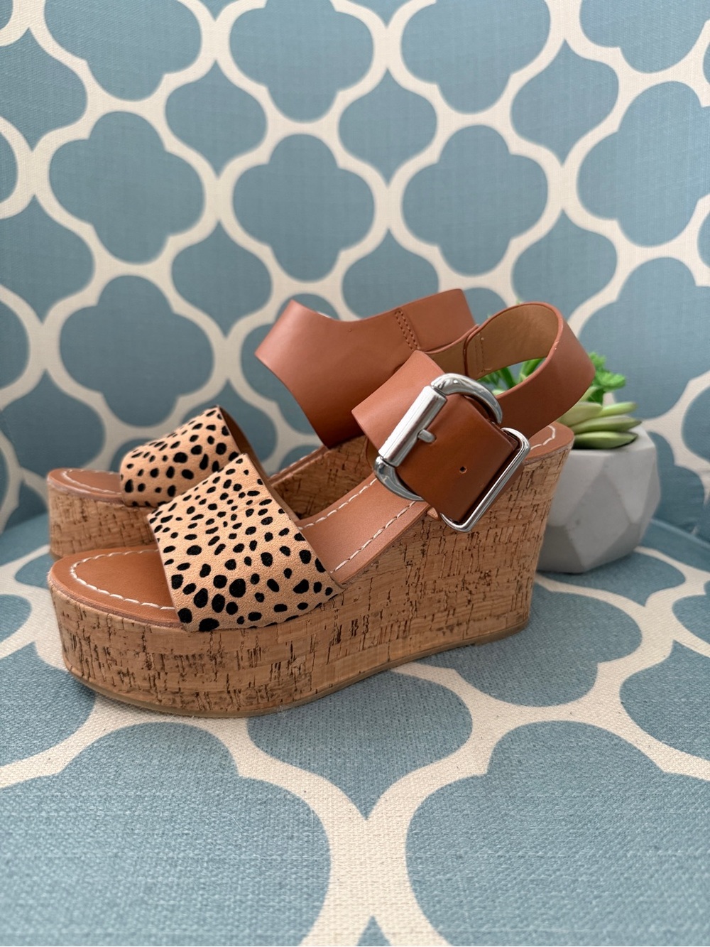 Like New Wedge Sandals in Tan with Black Spot Accent